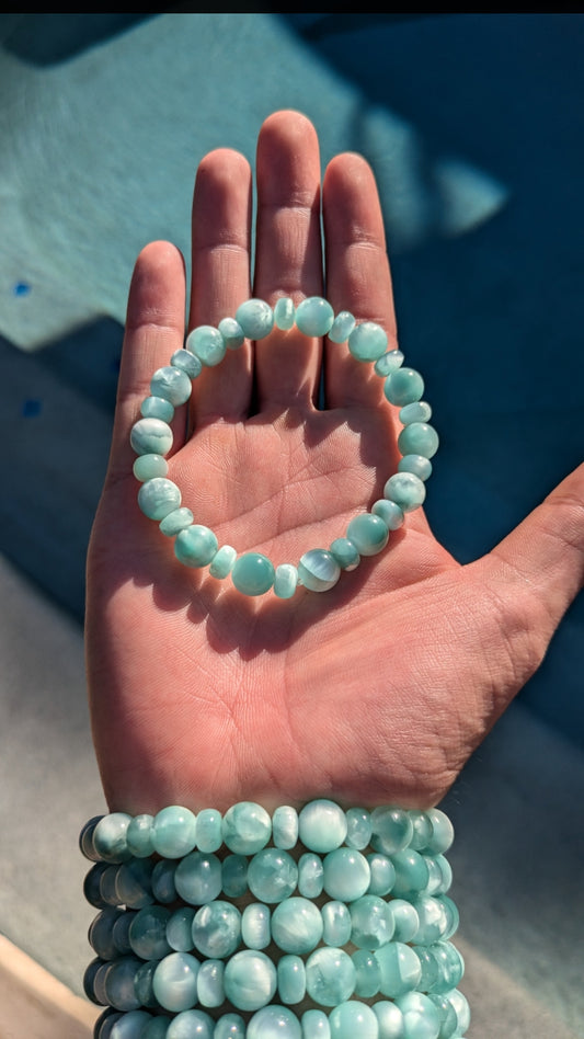 Green moonstone