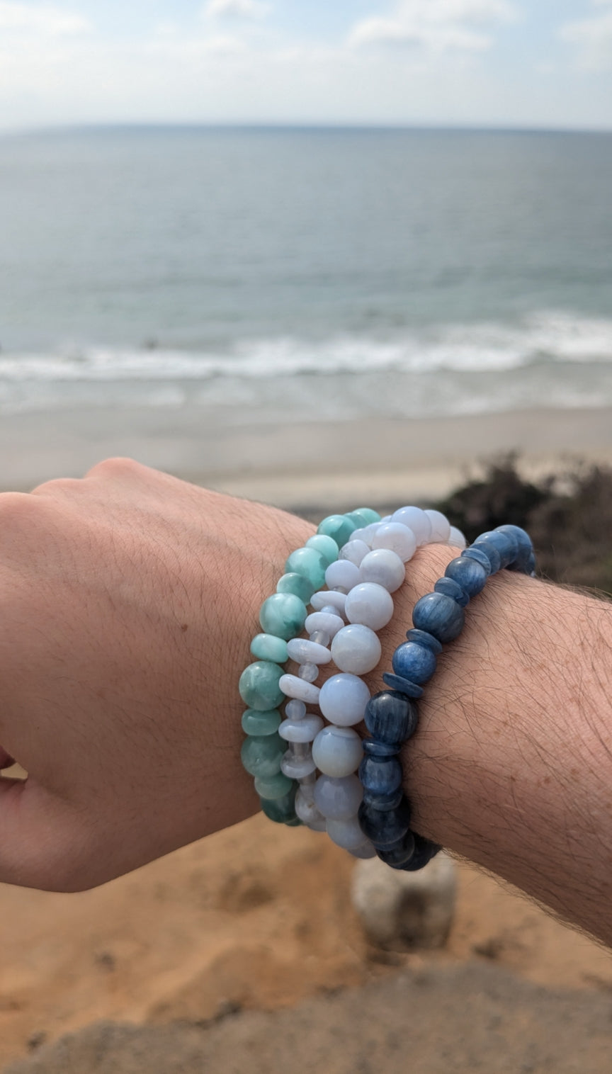 Green moonstone